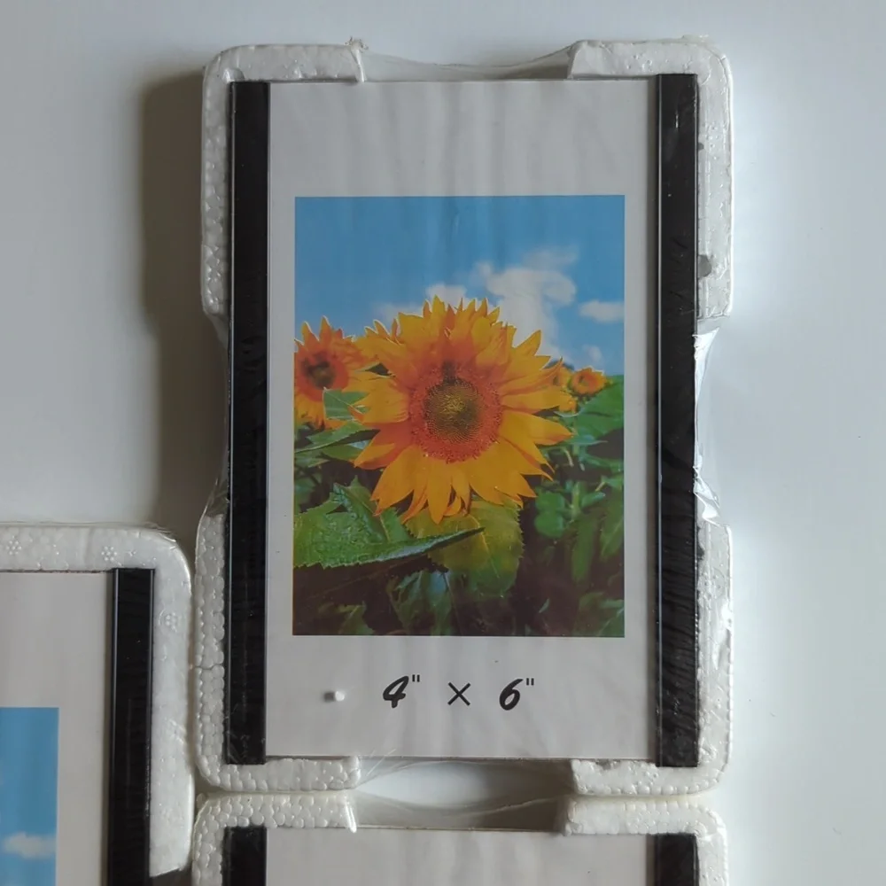 Frames 5 Plastic Magnetic 3 Qty 4” x 6” Photos 2 Qty 5” x 7” Photos New Sealed
